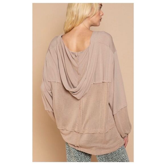 BOHO Knit hooded Top in Mocha - Picture 4 of 8